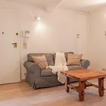 Center - Skyline Apartmán