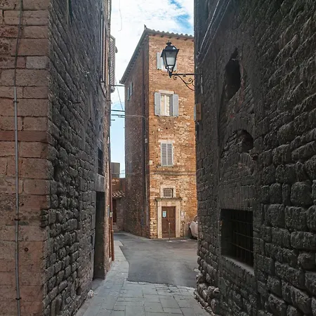 Center - Skyline * פרוג'ה