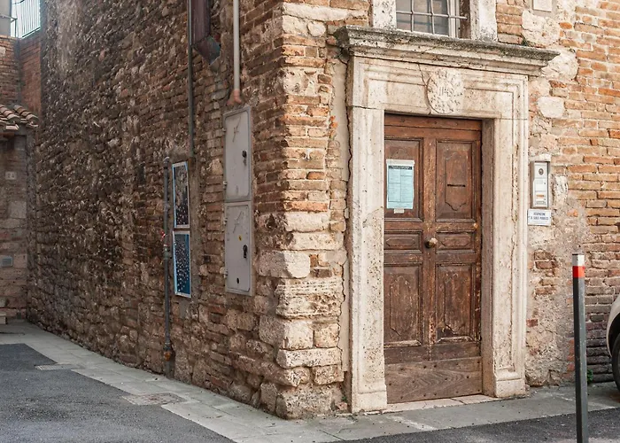 Center - Skyline Apartament