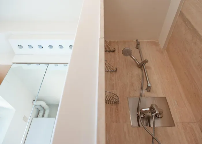 Center - Skyline Apartament *